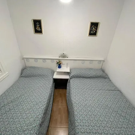 Eurohostal 1linea De Playa Las Fuentes * Alcoceber